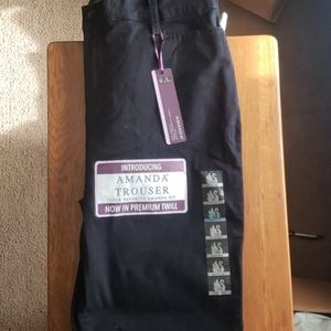 Gloria Vanderbilt "Amanda" Size 10 NWT